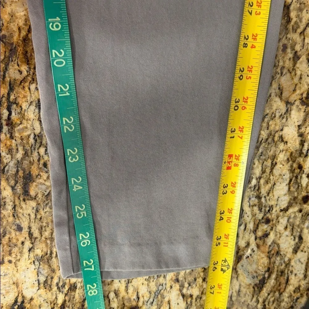 Eileen Fisher comfortable minimalist